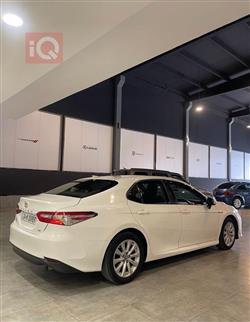 تۆیۆتا کامری